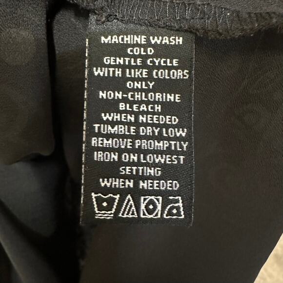 Norton McNaughton Maxi Skirt Black & Gray Swirls Ruffle Hem Size 14 - Picture 5 of 6